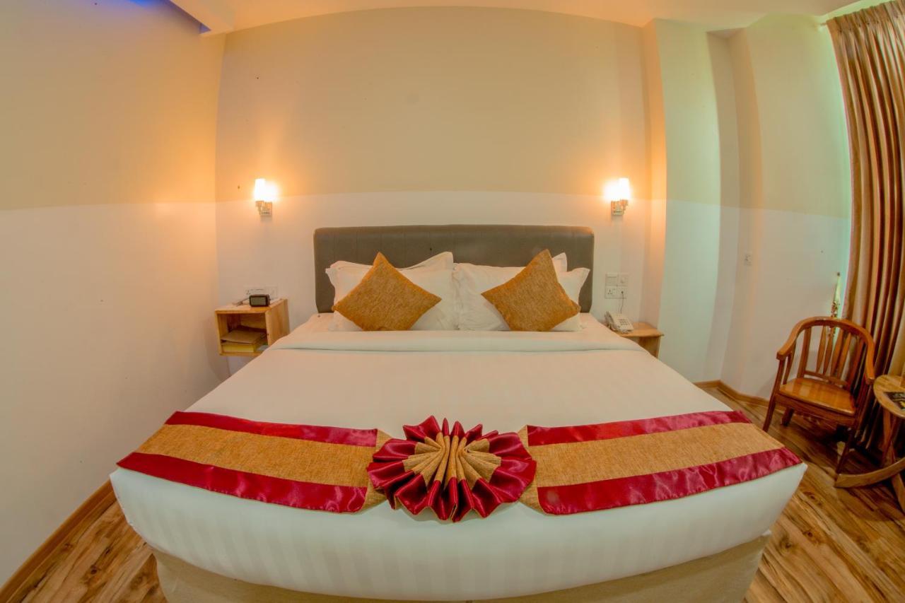 Gold Leaf Hotel Mandalay Dış mekan fotoğraf